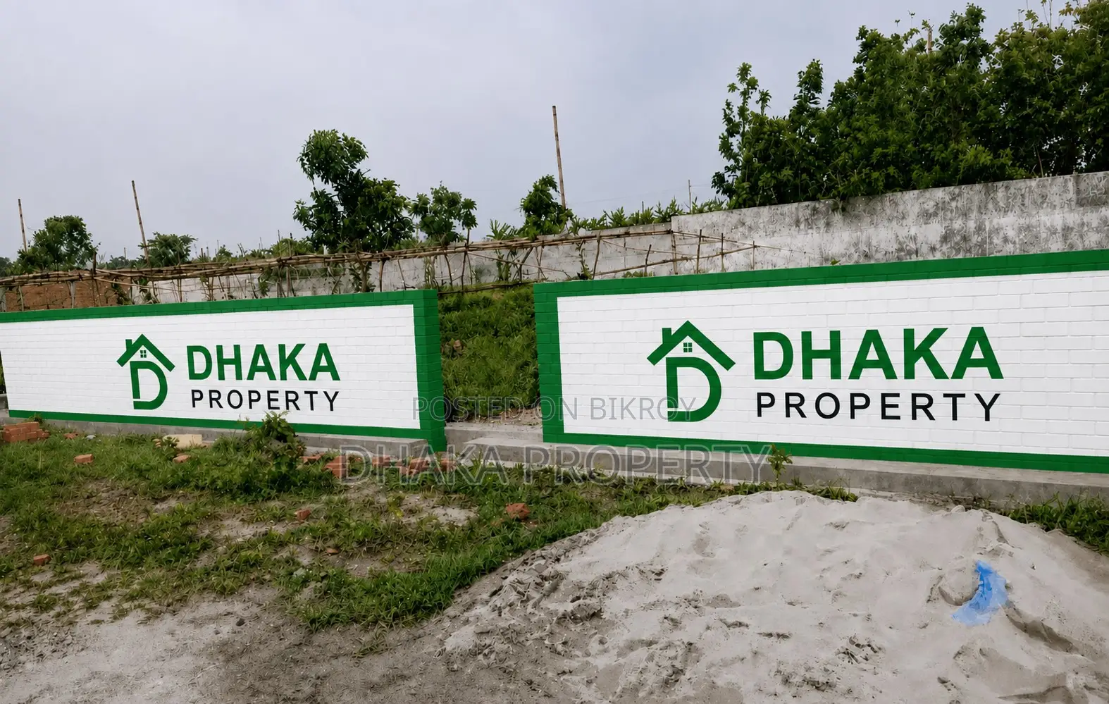 সেক্টর-২৩ এ ৭৫ ফুট সংলগ্ন ৩ কাঠা দক্ষিণমুখী