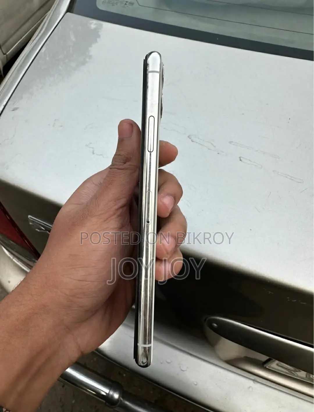 অ্যাপল আইফোন ১১ প্রো ম্যাক্স ২৫৬ জিবি হোয়াইট