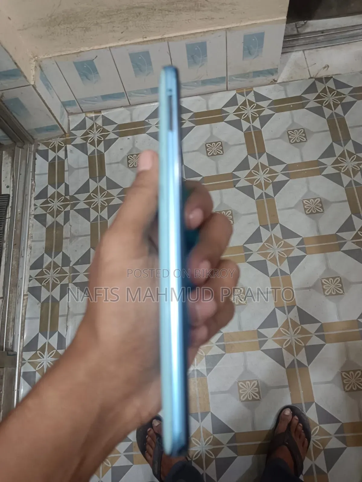 Vivo 128 GB Blue
