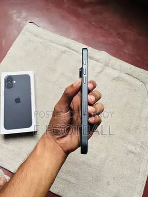 New Apple iPhone 16 Plus 128 GB Black