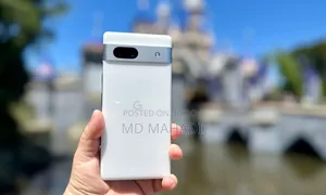 2E 8 GB White