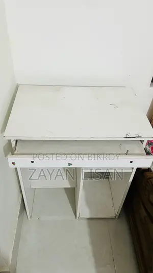 PC Desktop/Computer Table White Color