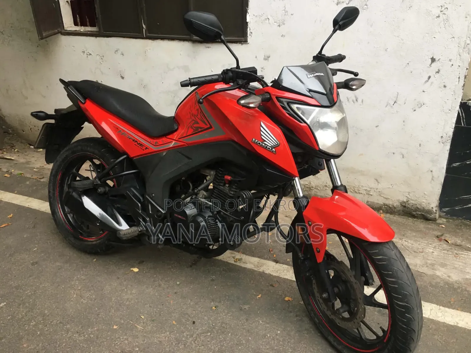 Honda Hornet 2019 Red