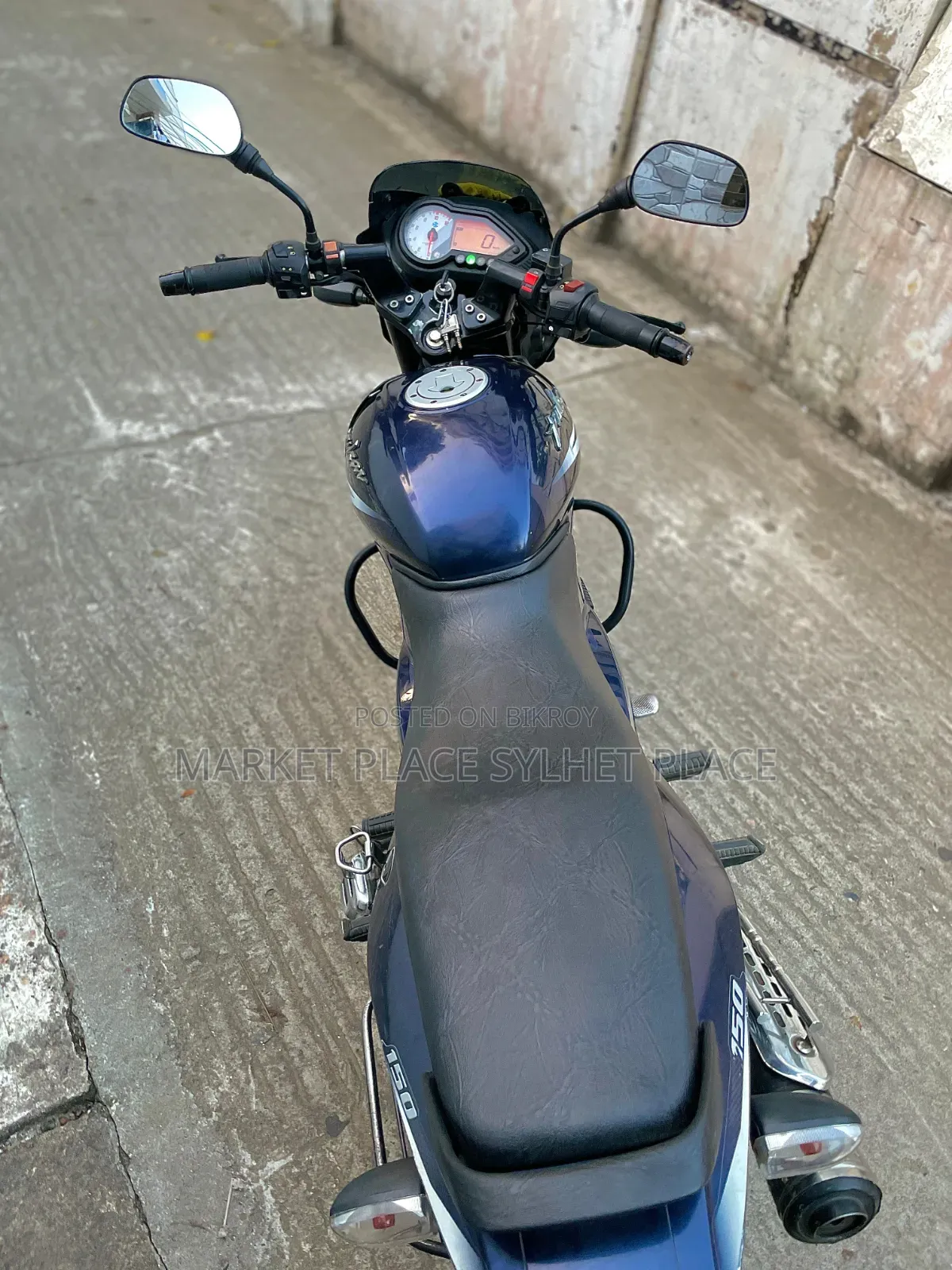বাজাজ পালসার ১৫০ ২০১৯ নীল