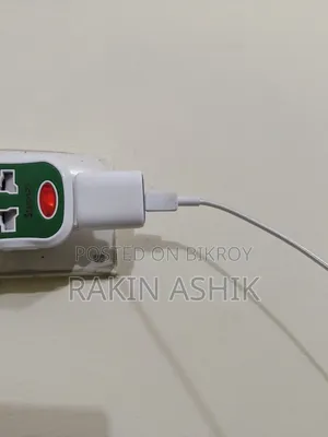 অ্যাঙ্কর ৩০ওয়াট চার্জার এবং অ্যাঙ্কর ক্যাবল