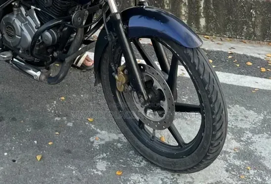 বাজাজ পালসার ১৫০ ২০১৯ নীল