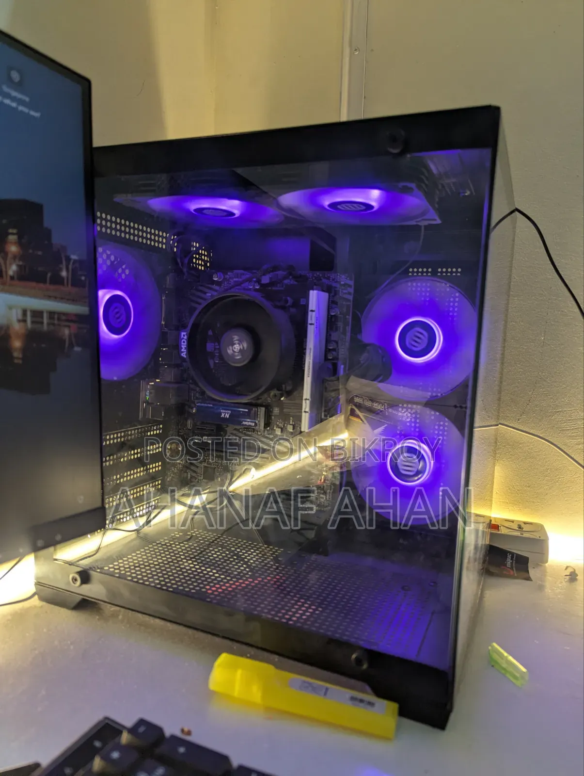Desktop Computer 8GB AMD Ryzen 5 SSD 256GB