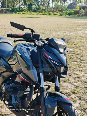 Bajaj Pulsar N160 2025 Black