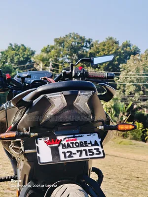Bajaj Pulsar N160 2025 Black