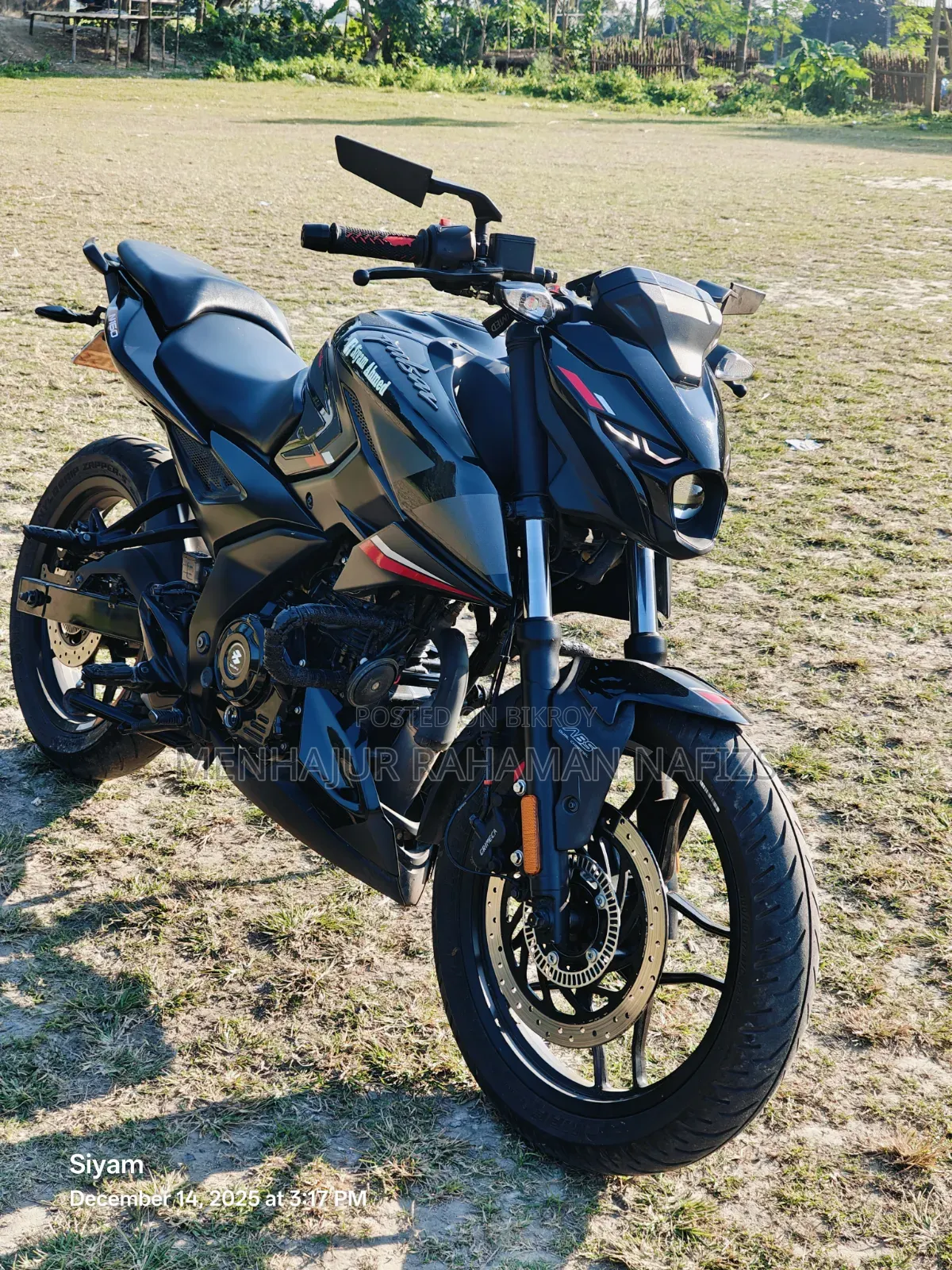 Bajaj Pulsar N160 2025 Black