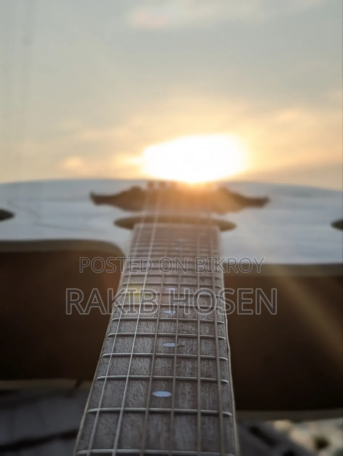 M Heart Guitar