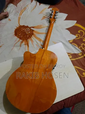 M Heart Guitar