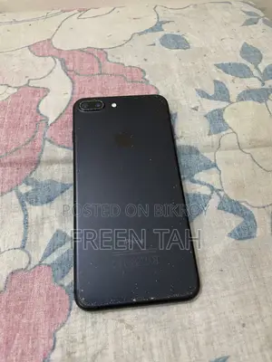 Apple iPhone 7 Plus 128 GB Black