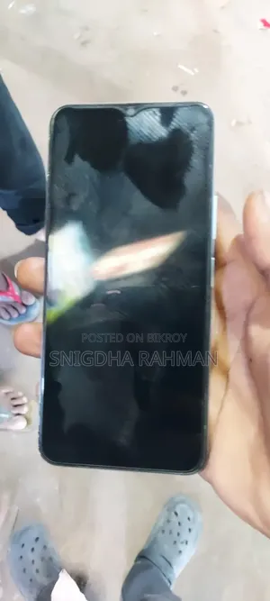 Vivo Y21 64 GB Silver