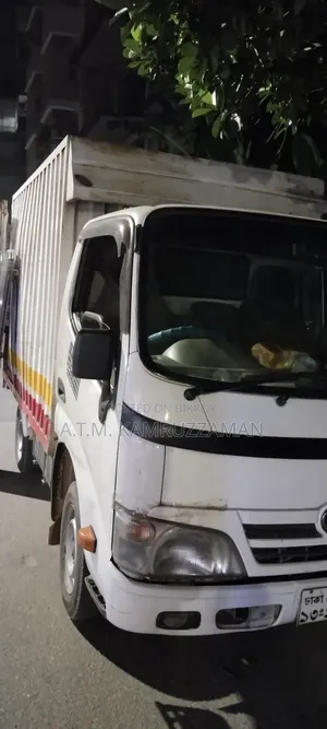 টয়োটা ডেলিভারি ভ্যান