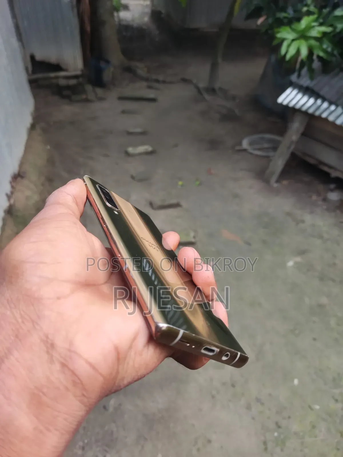 Mobile Phone 128 GB Gold