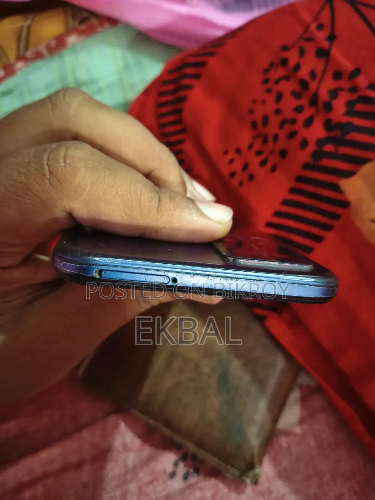Vivo Y21t 128 GB Black