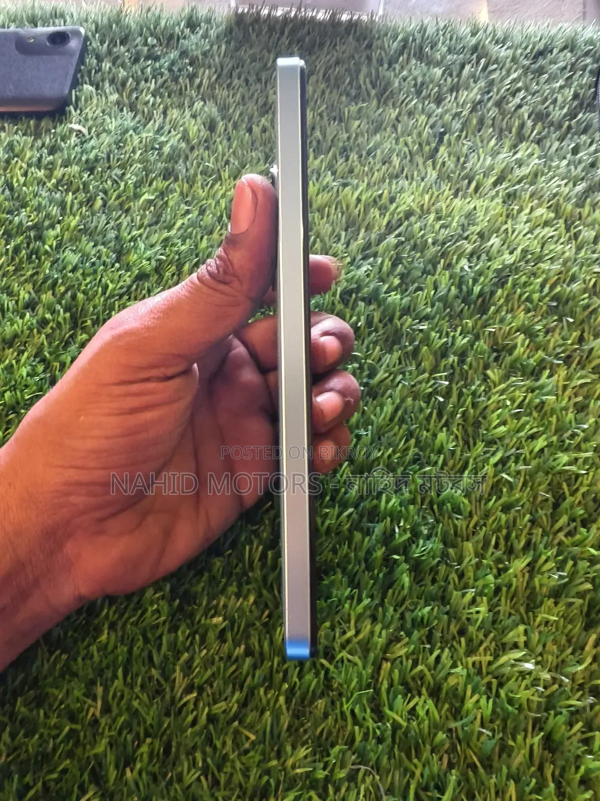 Vivo Y27 128 GB Blue