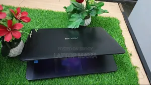 Laptop Asus 4GB Intel Core i3 HDD 500GB