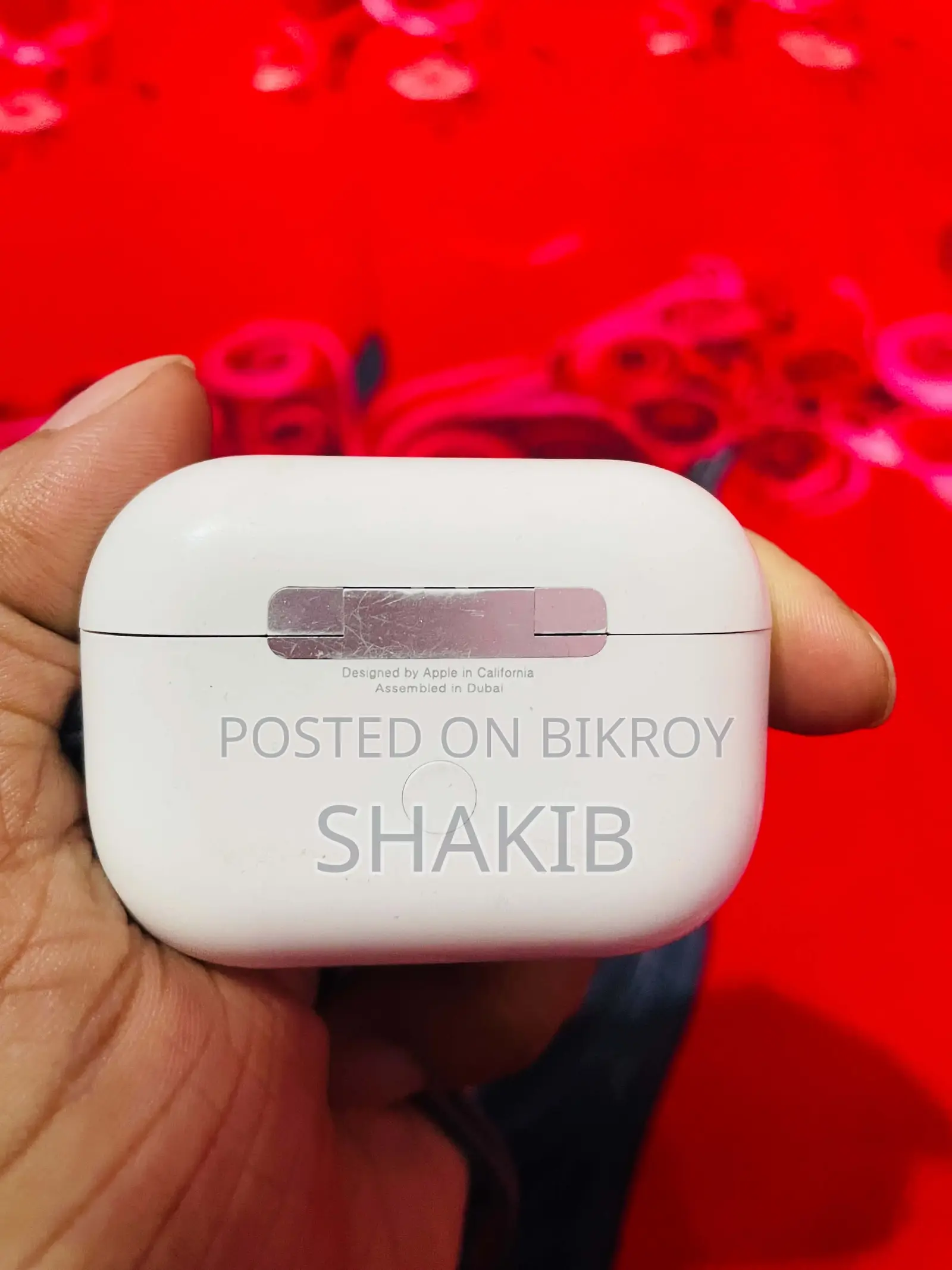 অ্যাপল এয়ারপডস প্রো ১ম জেনারেশন বিক্রি হবে