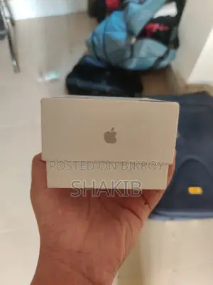 অ্যাপল এয়ারপডস প্রো ১ম জেনারেশন বিক্রি হবে