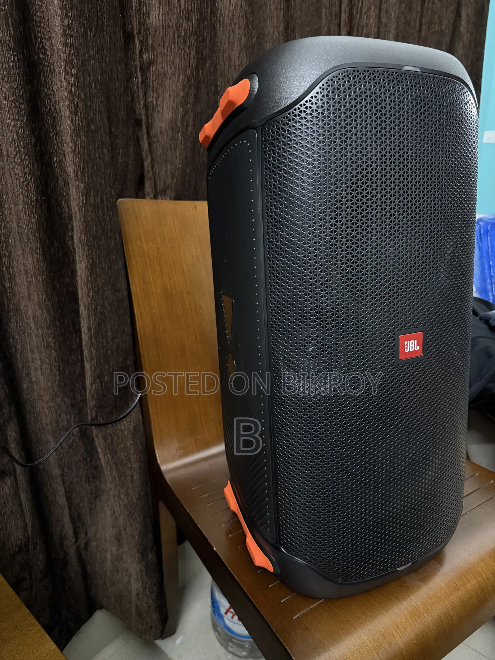 জেবিএল পার্টি বক্স ১১০