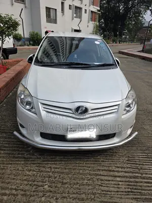 Toyota Auris 2010 Pearl