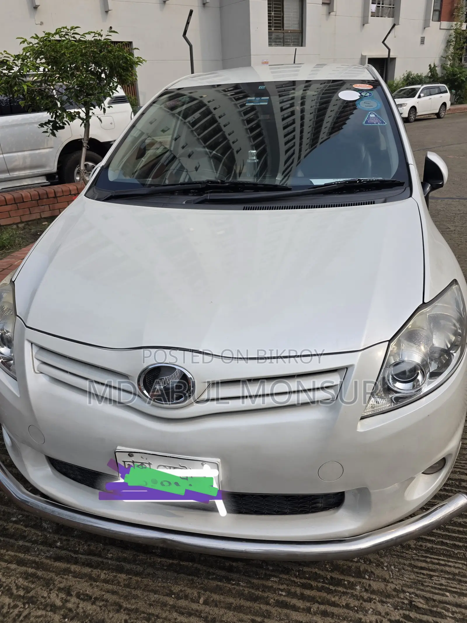 Toyota Auris 2010 Pearl