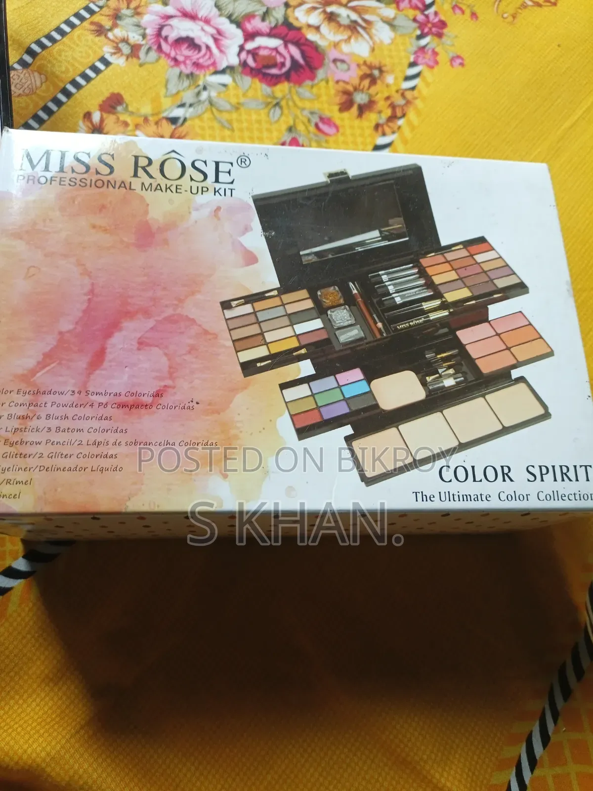 Make Up Box
