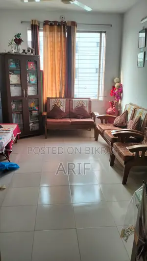3-Bedroom Apartment in Dom Inno Solemne, Malibag for rent