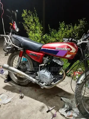 Dayang DY125-28 2011 Red