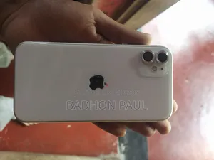 Apple iPhone 11 64 GB White