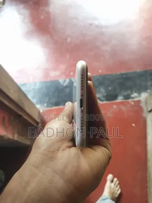 Apple iPhone 11 64 GB White