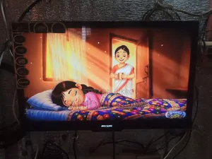 এল ই ডি টিভি সাথে স্মার্ট বক্স।