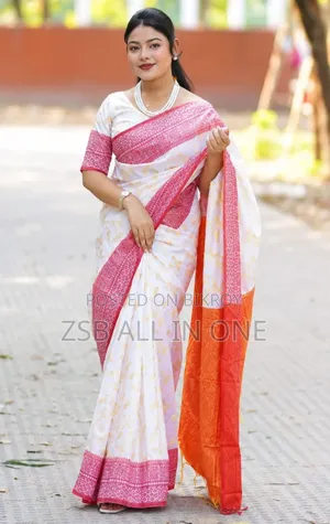 কাশ্মীরি কাটান শাড়ি উইথ ব্লাউজ পিস