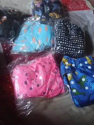 ৬ টি ওয়াশাবেল বেবি ডায়াপার বিক্রি হবে