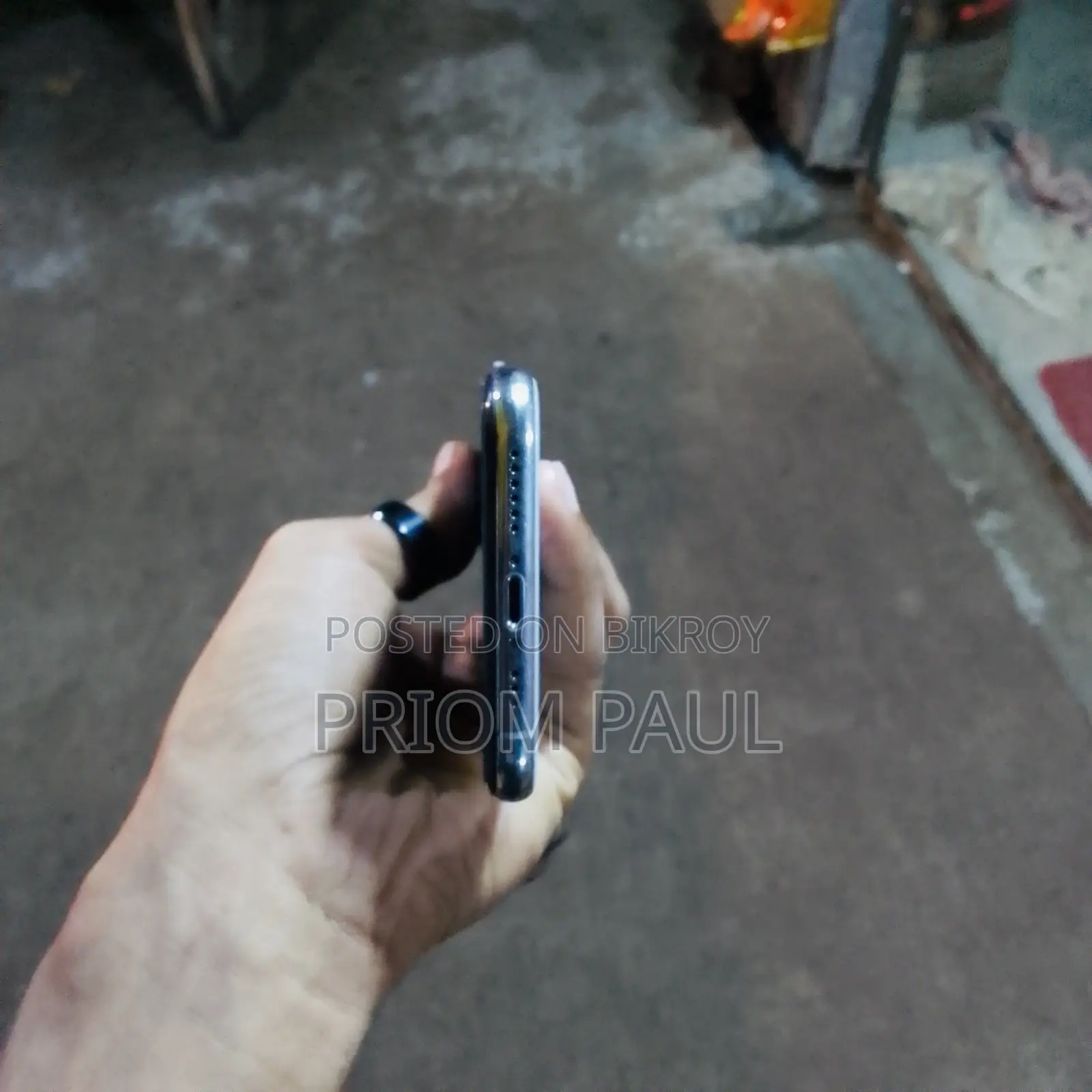 অ্যাপল আইফোন এক্সএস ২৫৬ জিবি হোয়াইট