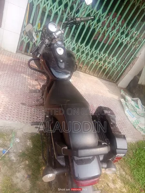 Bajaj Avenger 160 Street 2022 Black
