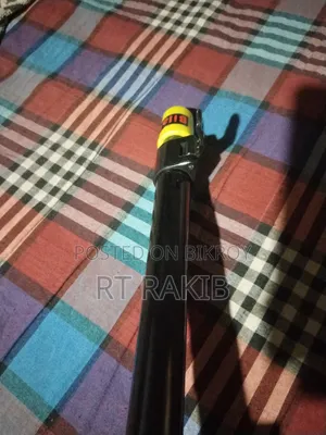 High-pressure air tank regulator