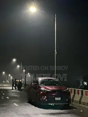 Toyota C-HR 2017 Red