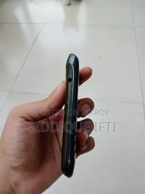 ব্ল্যাকবেরি বোল্ড ৯৭৯০ ৮ জিবি ব্ল্যাক