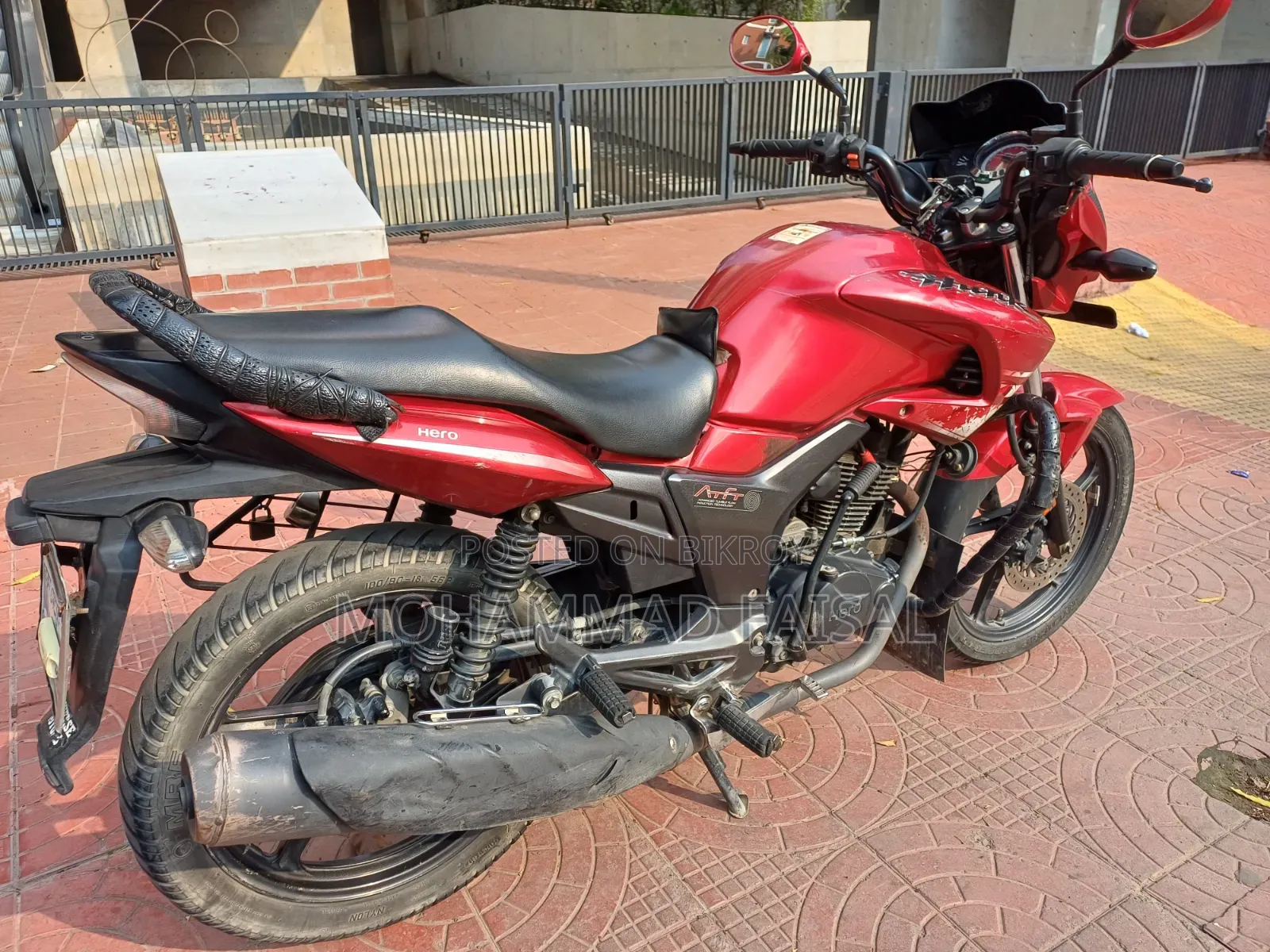 হিরো হাংক ২০১৮ লাল