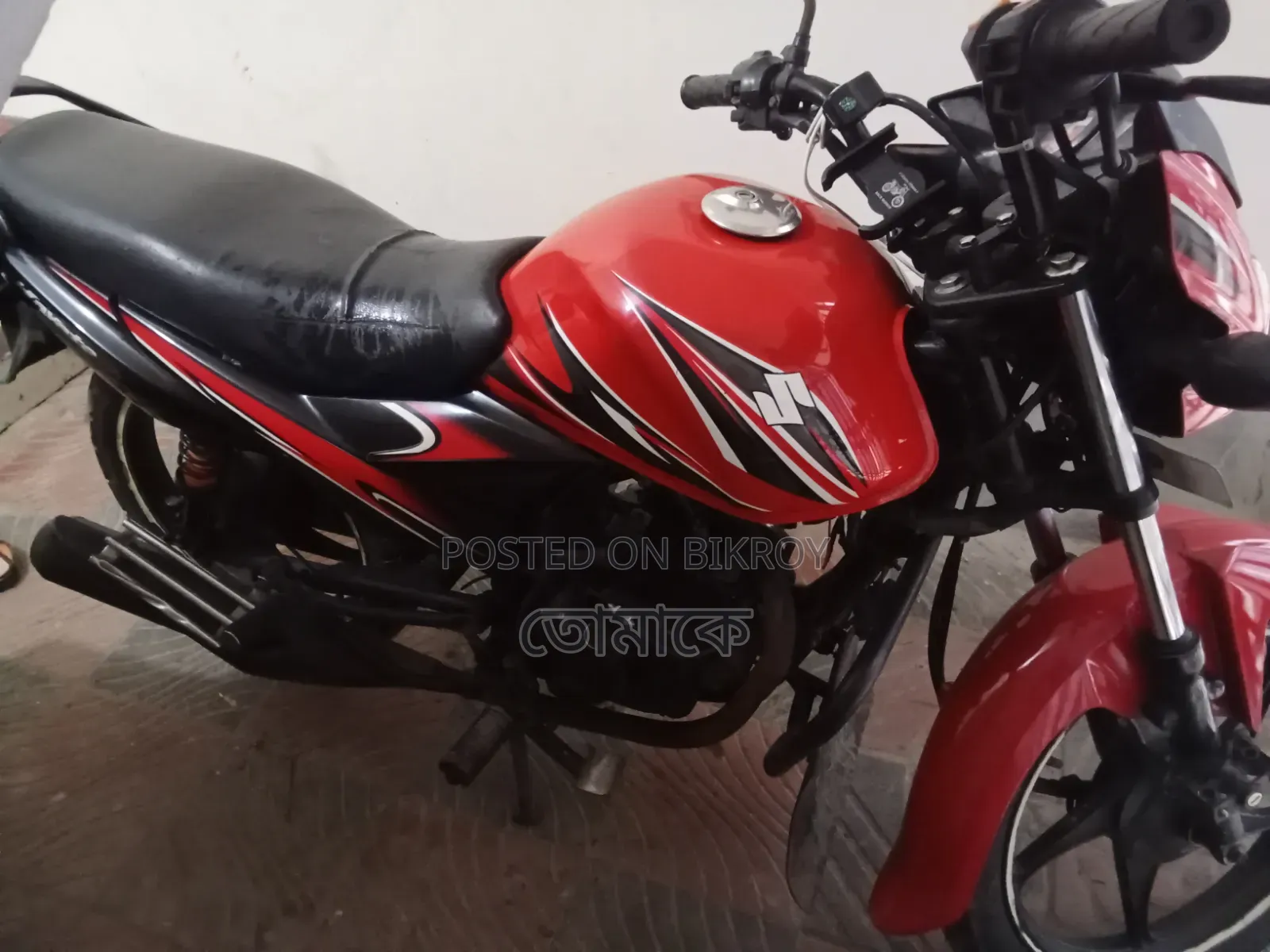 সুজুকি হায়াতে ২০১৮ রেড