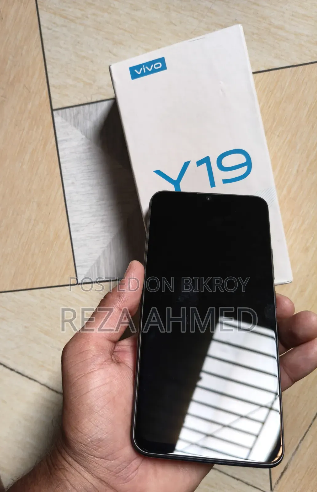 Vivo Y19 128 GB Black