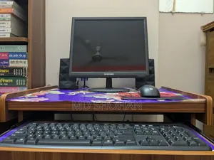 Desktop Computer Dell 2GB RAM Intel Core 2 Quad Hard Disk Drive 128GB