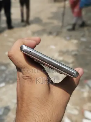 অপ্পো এফ২৭ প্রো+ ২৫৬ জিবি পিংক