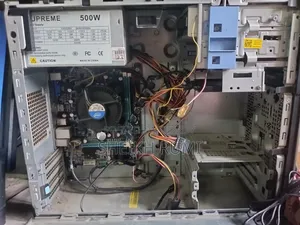 Desktop Computer Dell 2GB Intel Core i5 SSD 500GB
