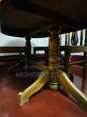 ডাইনিং টেবিল (৪টি চেয়ার সেগুন কাঠ)