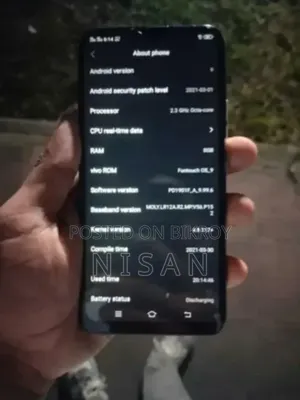 Vivo Y17 128 GB Blue