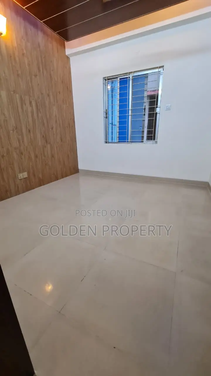 3bdrm Apartment in New Ready Flat For, Basundhara for sale